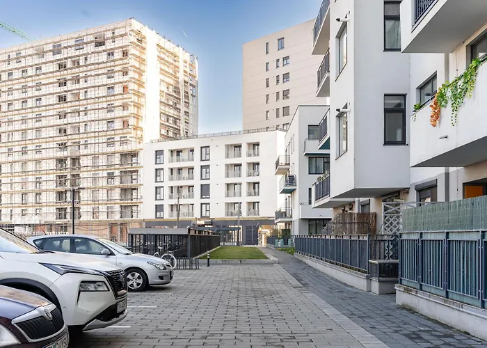 Modern Apollus Avenue - By Openhouse Timişoara